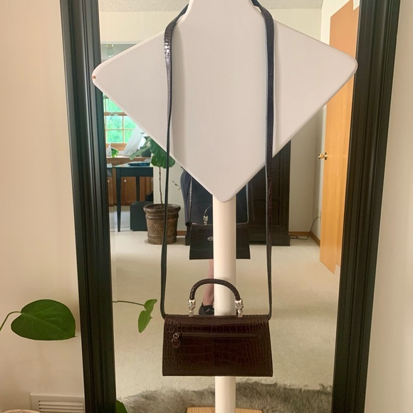 BRIGHTON Leather Wallet Crossbody Purse - Picture 2 of 8